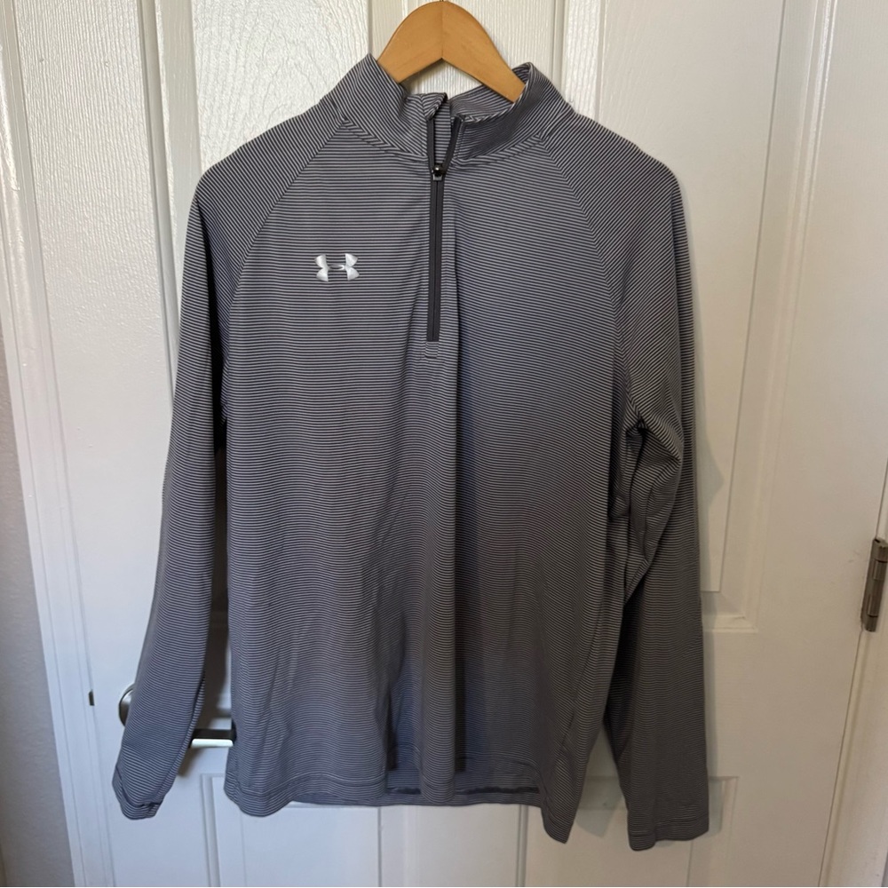 Men’s Medium Grey Striped Under Armour 1/4 Zip